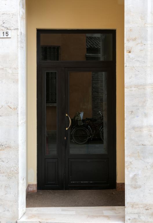 St. Vitale'S Basilic View Elegant Apartment Ravenna Exterior photo
