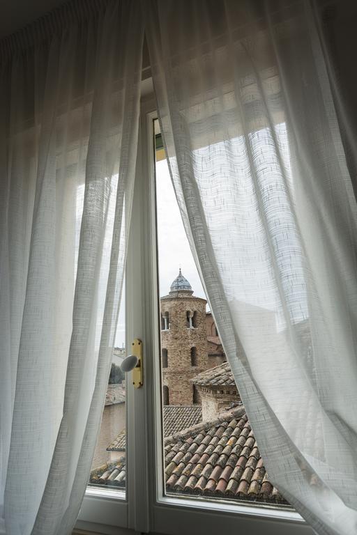St. Vitale'S Basilic View Elegant Apartment Ravenna Exterior photo