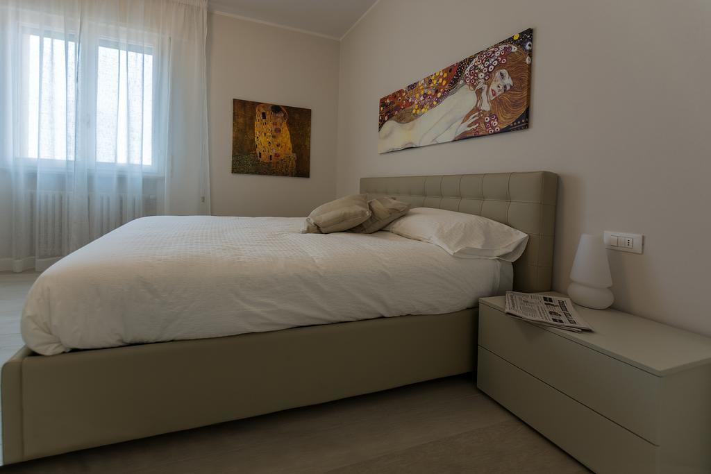 St. Vitale'S Basilic View Elegant Apartment Ravenna Exterior photo